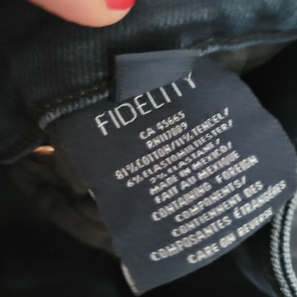 NEW 29 Fidelity Denim CHER High Rise Slim Straight LIGHTLY DISTRESSED Jeans NWOT - Picture 5 of 11
